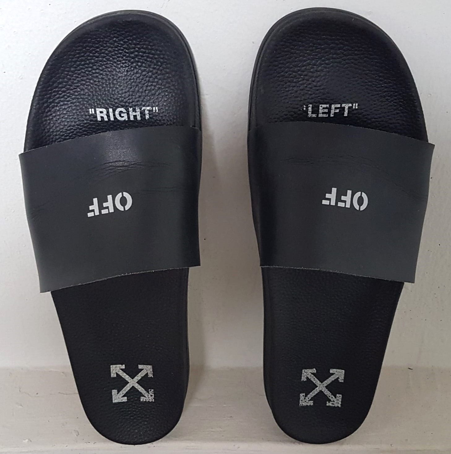 Luxury OFF WHITE Sandals QUOTE SLIDE Model Made in ITALY Size 11 Slip On Sliders Slippers in Black and White Left and Right Design OFF WHITE