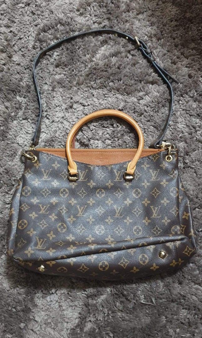 LV Pallas Monogram M/M (Category: Luxury Bags & Wallets) located in Minglanilla. Submitted by charmaineb60300 (Listing ID 1322190878, Image 1). Description: .