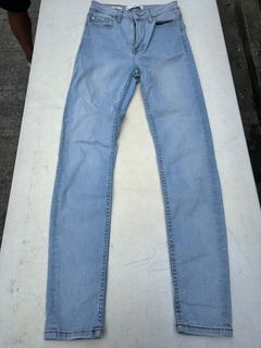 (Category: ) located in . Submitted by labellaph (Listing ID 1322089744, Image 1). Description: .