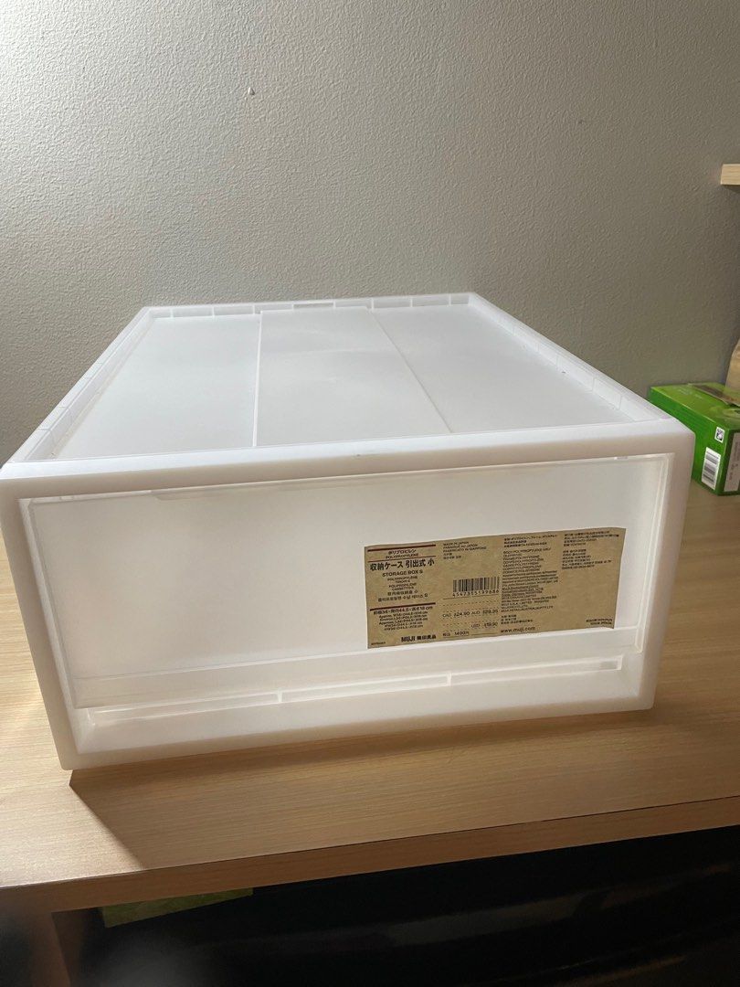Muji Storage Box 34x44.5x18cm (Category: Shelves, Cabinets & Racks) located in Manila. Submitted by rrem2 (Listing ID 1322162655, Image 1). Description: Got the Wrong size.