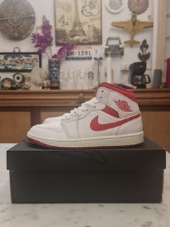 (Category: ) located in . Submitted by FreshKicksAllDay (Listing ID 1322123200, Image 1). Description: .
