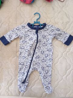(Category: ) located in . Submitted by closet4kid (Listing ID 1322049279, Image 1). Description: .