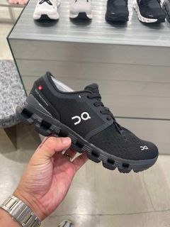 (Category: ) located in . Submitted by solefindsphilippines (Listing ID 1322107354, Image 1). Description: .