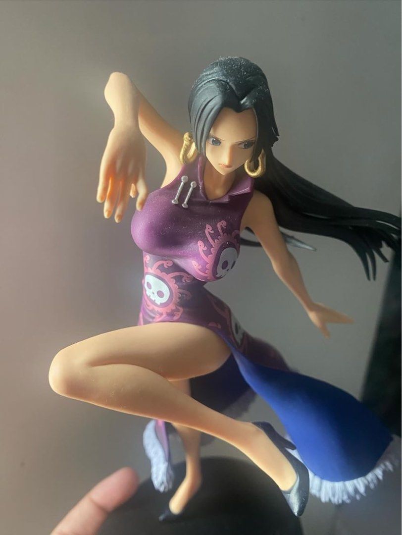 One Piece Boa Hancock Action Figure (Category: Figurines & Statues) located in Quezon City. Submitted by 1or3nz_ (Listing ID 1322046045, Image 2). Description: One Piece Boa Hancock Figure Set Loose Authentic 900 only. .