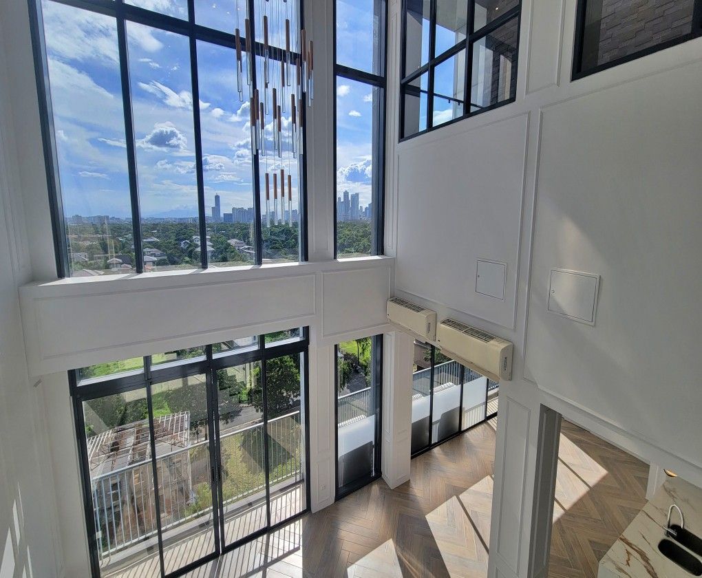 Picture of Penthouse unit in BGC - St. Moritz with own pool Mckinley West ...