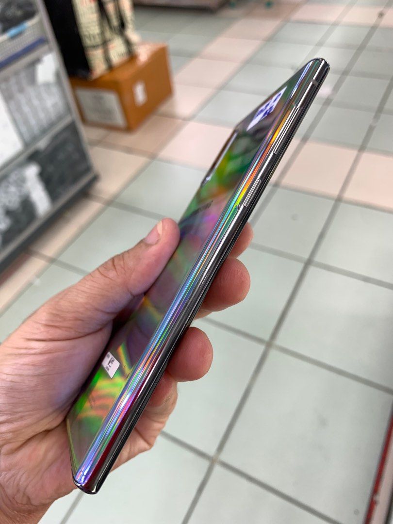Samsung Note 10 (256gb) (Category: Samsung) located in Manila. Submitted by arzillah (Listing ID 1322101249, Image 2). Description: Samsung Note 10 256gb 8gb ram Factory unlock Ntc approve Slightly use Makinis No issue All working Open for COD/ COP + SF Manila area (sameday delivery) Province area (via LBC) required DP to avoid cancellations Physical store: Greenhills Shopping Center,2ndfloor Contact#: 09482217224 Page: Arzillah Gadgets Shop Fb: 