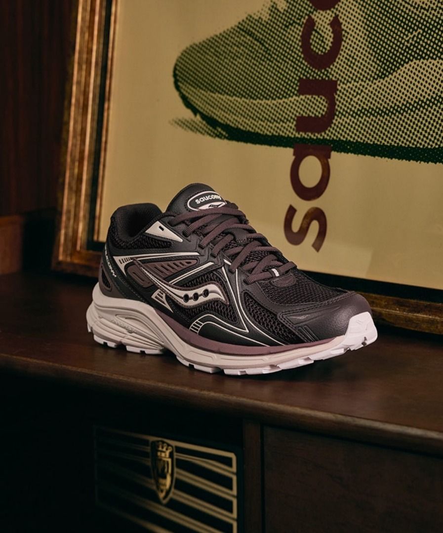 Sau cony Kinvara 4 RE Brown Women s Fashion Footwear Sneakers on Carousell