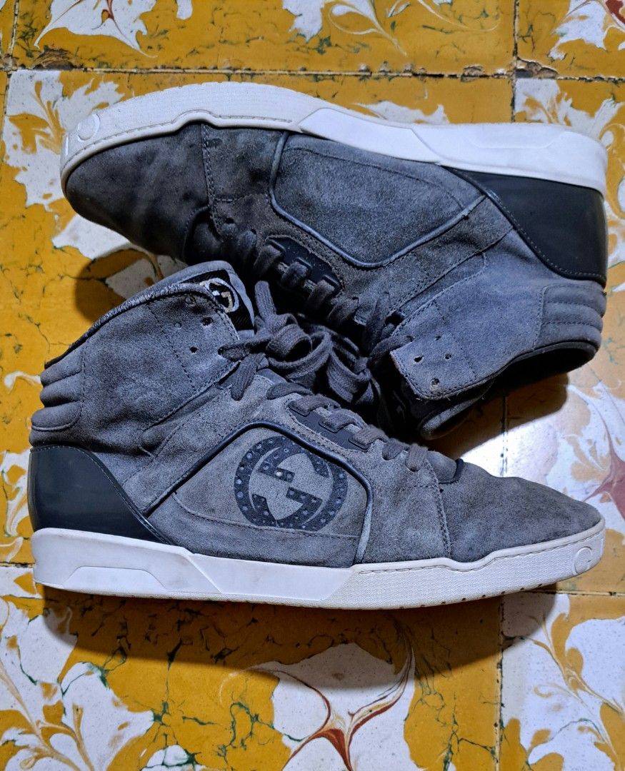 Sepatu high top Gucci 295322