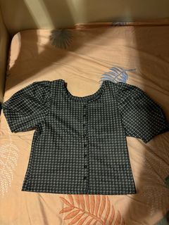 GU黑色格仔上衣black top64195000789377110