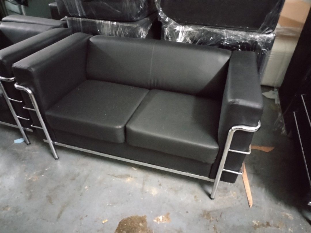sofas (Category: Sofas) located in Kuala Lumpur. Submitted by bigbossku (Listing ID 1322182033, Image 3). Description: New sofa 1,2 and 3 seater wasap 013@645@4449 cod batu caves.