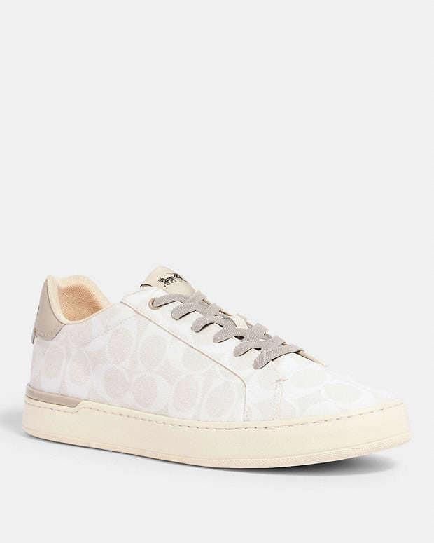 Swipe! Coach Clip Low Top Sneakers (Category: Sneakers) located in Manila. Submitted by kimmyv. (Listing ID 1322155097, Image 2). Description: Tokyo Japan Pasabuy 🇯🇵 7-10 Days Waiting Time Coach Clip Low Top Sneakers 7-10 US M Php 9,995 Jp Ph & Local Sf Included Let Us Know ❤️.