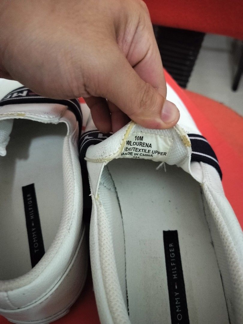 Tommy Hilfiger White Shoes Low (Category: Casual Shoes) located in Caloocan City. Submitted by joean21 (Listing ID 1322155299, Image 3). Description: used once. can be used for school or hospital duty. Last price posted pamigay presyo na :).