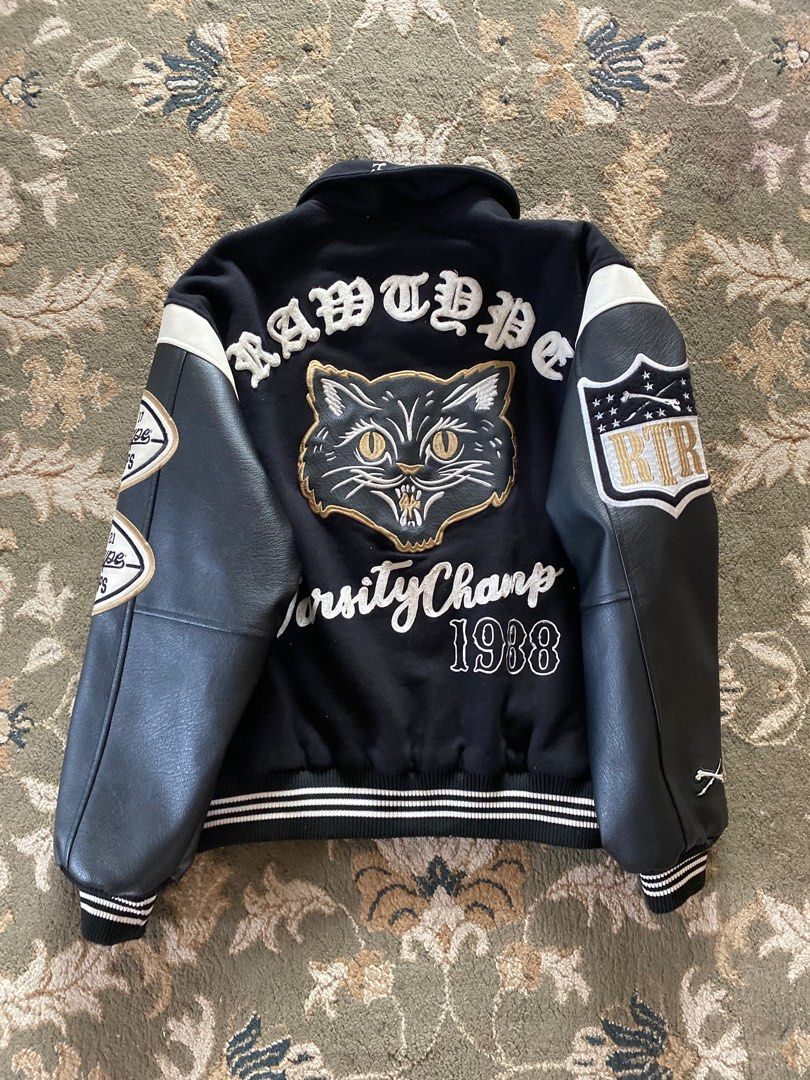 VARSITY RAWTYPE RIOT TOMCAT III / 3, Fesyen Pria, Pakaian