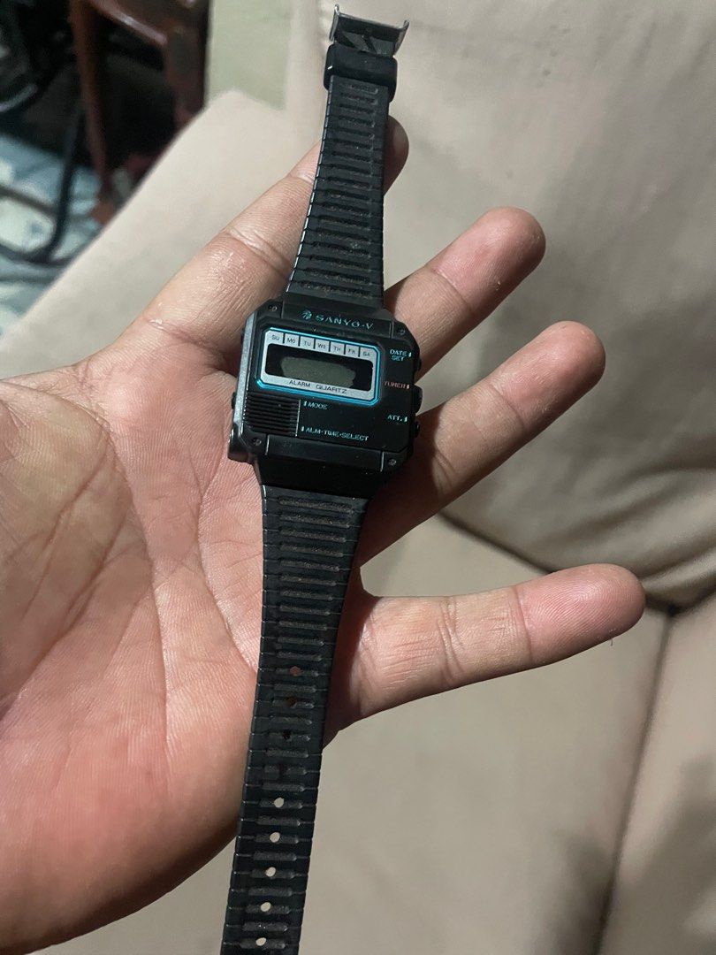 Sanyo smart watch shop