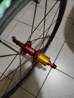 （分類：）位於 。 由 ericnfcbb 提交（商品編號 1322370025，圖片 1）。簡介： 。