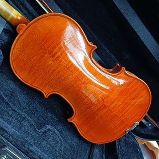 （分類：）位於 。 由 hk_strings_second_hand_group_2 提交（商品編號 1322311608，圖片 1）。簡介： 。