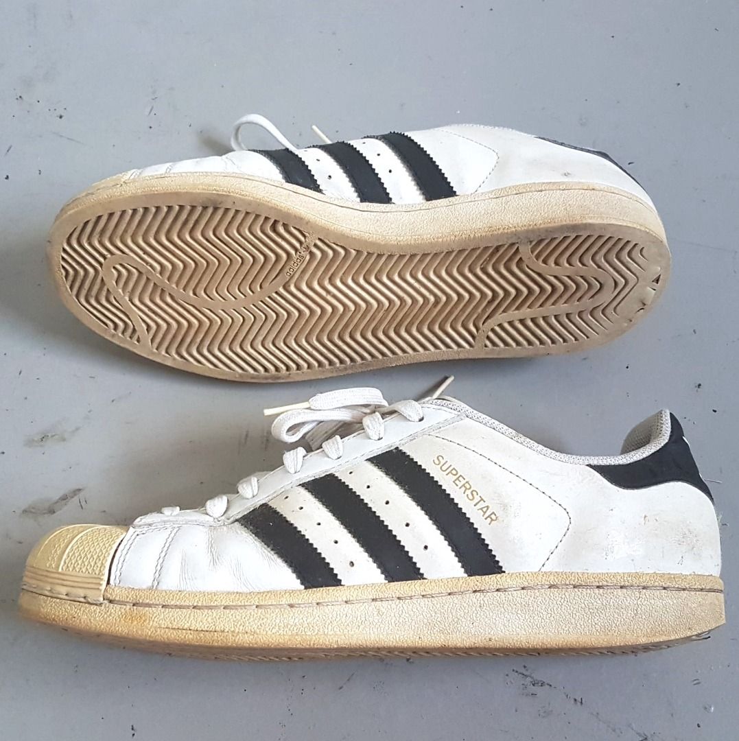 ADIDAS Designer Shoes SUPERSTAR Model US 10 UK 9.5 EU 44 Cloud White Core Black Leather Sneakers Pop Culture Timeless Classic Hip Hop Cult