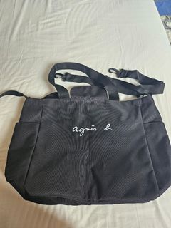 (Category: ) located in . Submitted by Shreya (Listing ID 1322248131, Image 1). Description: .