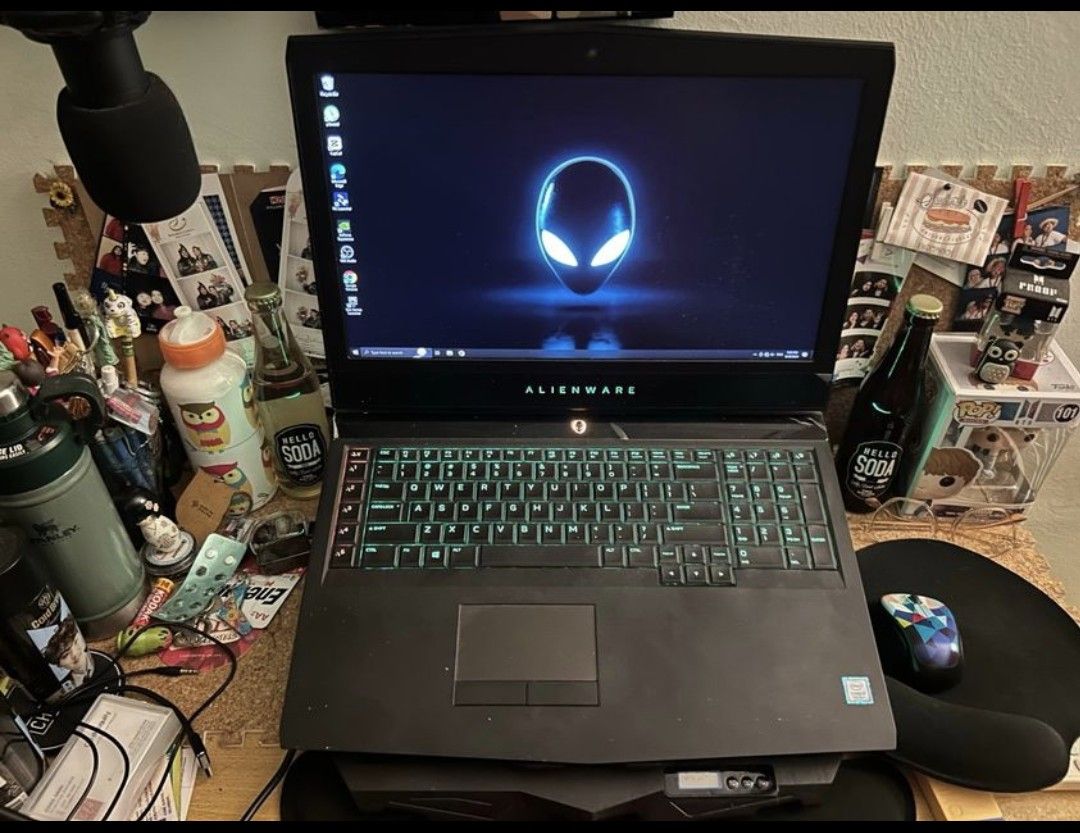 Alienware 17 r5 laptop bag new arrivals