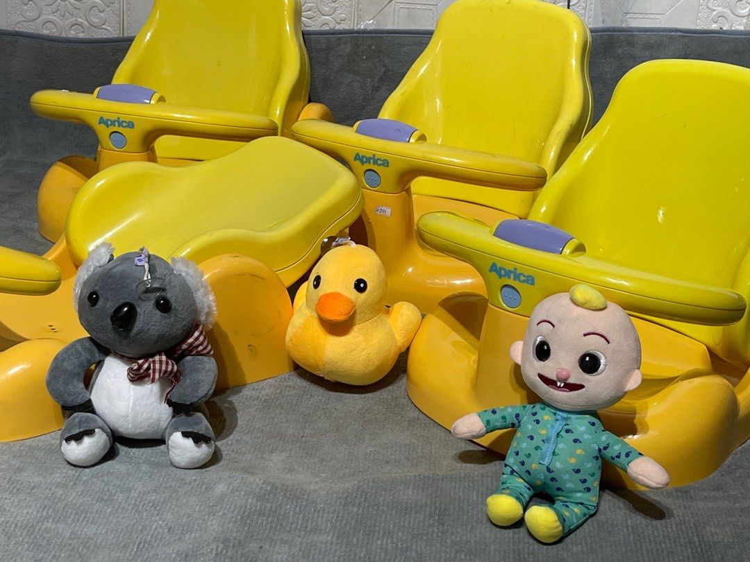 APRICA BATH SEAT (Category: Bathtub & Bath Accessories) located in Manila. Submitted by japanbeibishop (Listing ID 1322268534, Image 2). Description: .