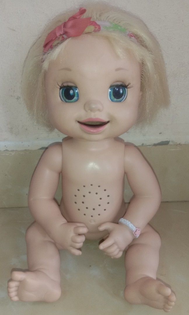 Hasbro Baby Baby Alive Learns To Go Potty Alive 2007 Baby Alive Go