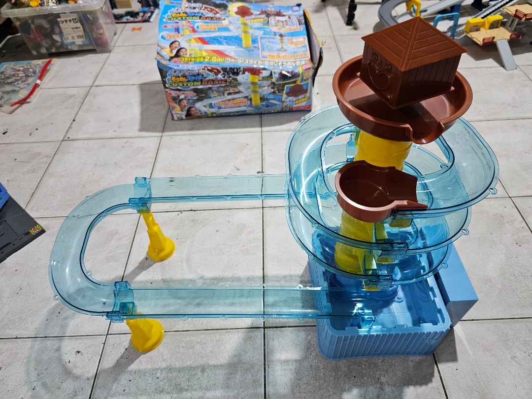 Big Stream Custom Basic (Category: Toys & Games) located in Silang. Submitted by tsamba_omocha (Listing ID 1322236577, Image 1). Description: somen noodle slide.