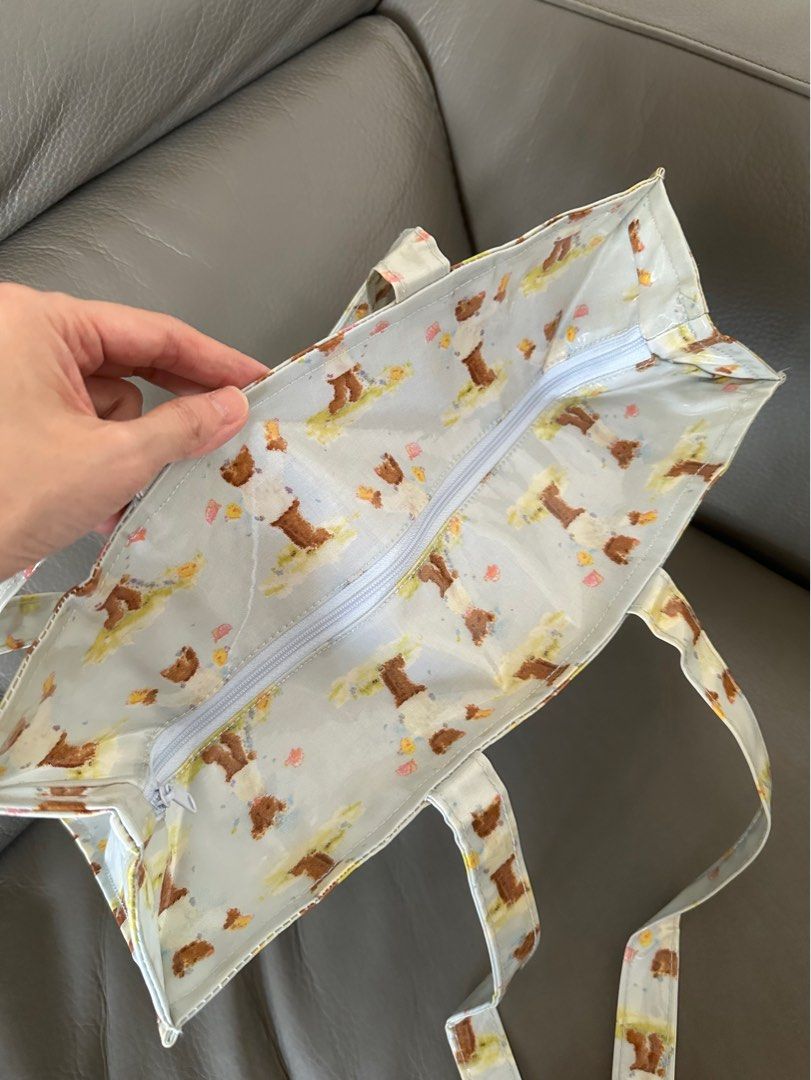 全新Brand New 英國Harrods bears Tote Bag(可上膊有拉鍊購物袋）, 女