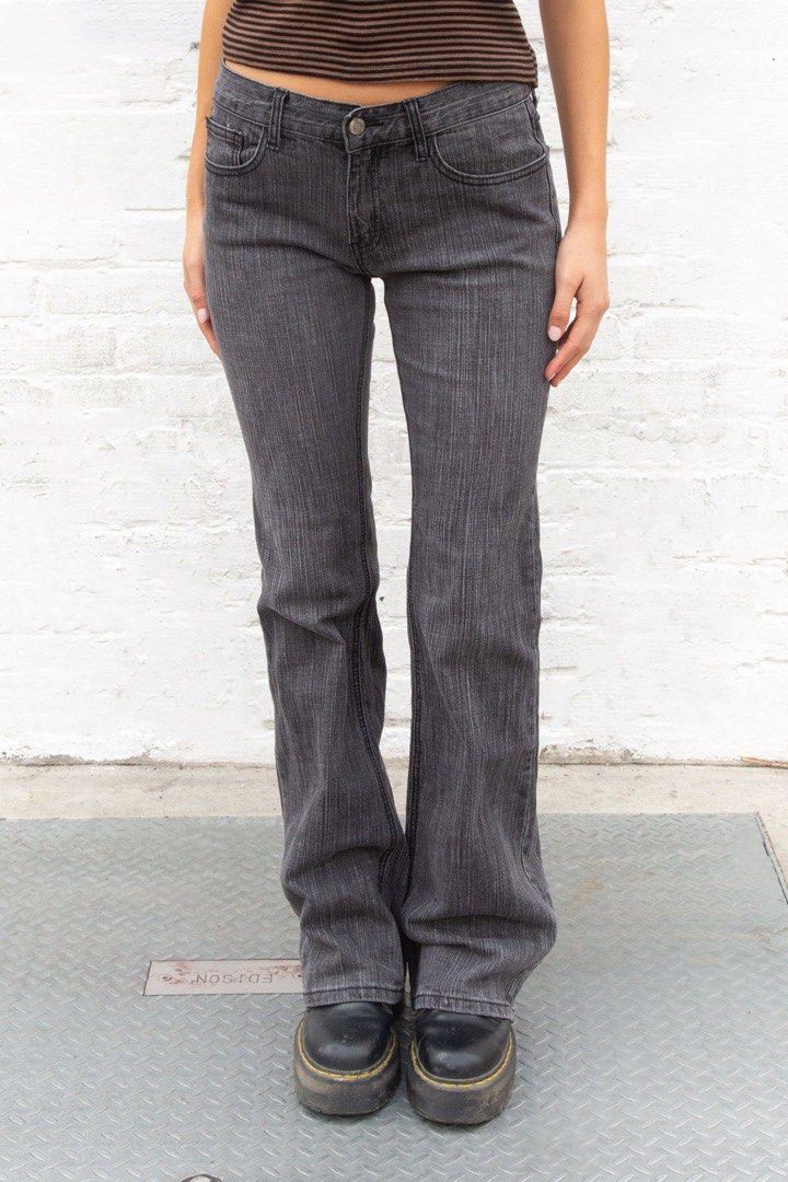 Brandy Melville Low Waisted Brielle 90s Jeans Women s Fashion Bottoms Jeans Leggings on Carousell