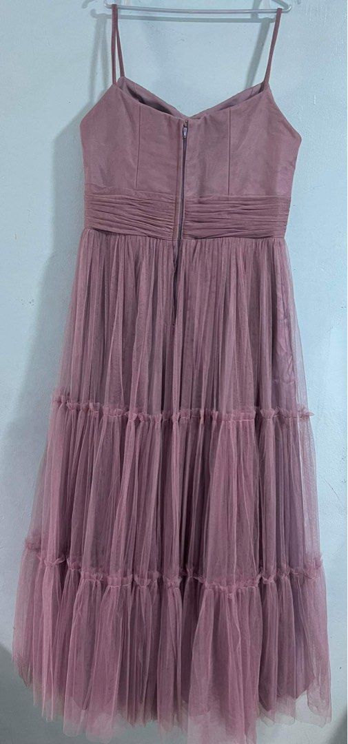 Bridesmaid Dress (Category: Dresses) located in Quezon City. Submitted by dnssld (Listing ID 1322279127, Image 2). Description: Bridesmaid dress Color: Purple Mauve Size: Bust 39 inches Waist 34 inches Length 58 inches Fabric: Canadian Tulle Padded w/ Ruffle design on skirt w/ 1 pocket Location: Quezon City .