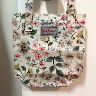 （分類：）位於 。 由 circucloset 提交（商品編號 1322322031，圖片 1）。簡介： 。