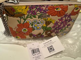 （分類：）位於 。 由 hoquiam 提交（商品編號 1322334648，圖片 1）。簡介： 。