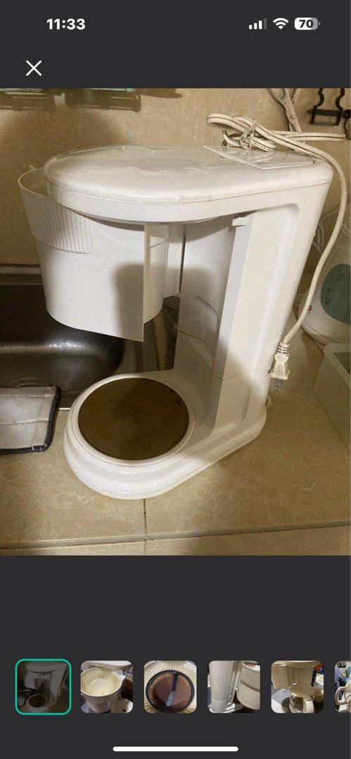 Coffee Maker 110V (Category: Coffee Machines & Makers) located in Las Pinas. Submitted by raurantium (Listing ID 1322229092, Image 1). Description: no issue nagbabawas lang gamit .