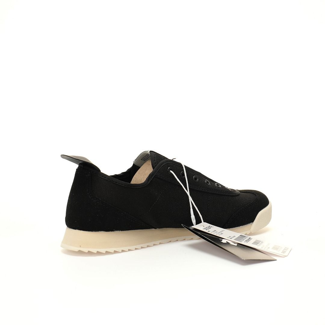 【DESCENTE】Crontempo Slip-On BLACK Descente Chron Tempo Slip-On, Women's Fashion, Footwear