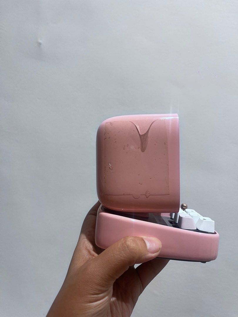 Divoom Pink Speaker (Category: Soundbars, Speakers & Amplifiers) located in Manila. Submitted by heysoulsissy (Listing ID 1322320914, Image 2). Description: With case With plastic cover on the side No charger Loc: Makati city near Gb5.