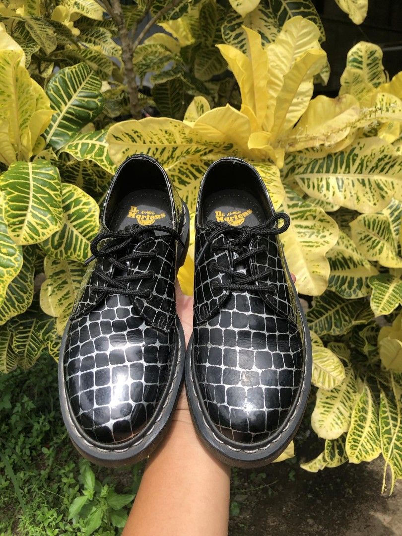 Dr Martens 10084 reptile Women s Fashion Footwear Boots on Carousell