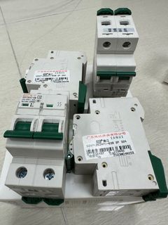 （分類：）位於 。 由 abby0206 提交（商品編號 1322344728，圖片 1）。簡介： 。