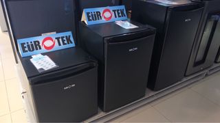 Eurotek Personal Mini Refrigerator, TV & Home Appliances, Kitchen ...