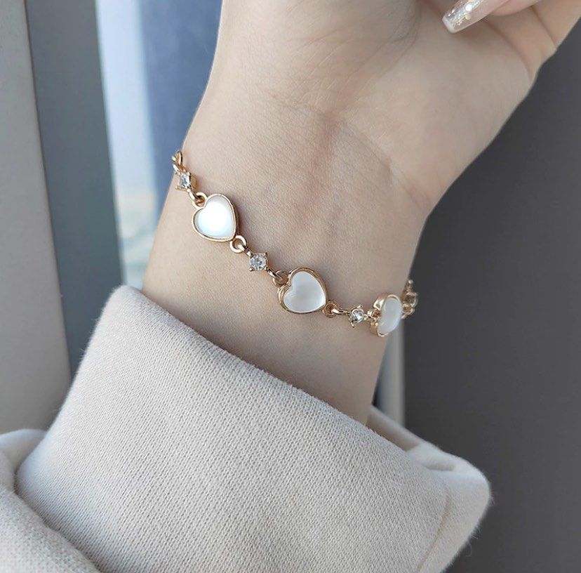 Fashion Korean Opal Heart Bracelet Women Cute Niche Design