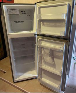 (Category: ) located in . Submitted by vickycaccam27 (Listing ID 1322362706, Image 1). Description: .