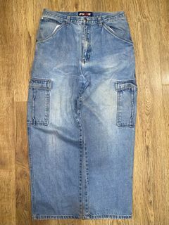 (Category: ) located in . Submitted by thriftkims0 (Listing ID 1322301649, Image 1). Description: .