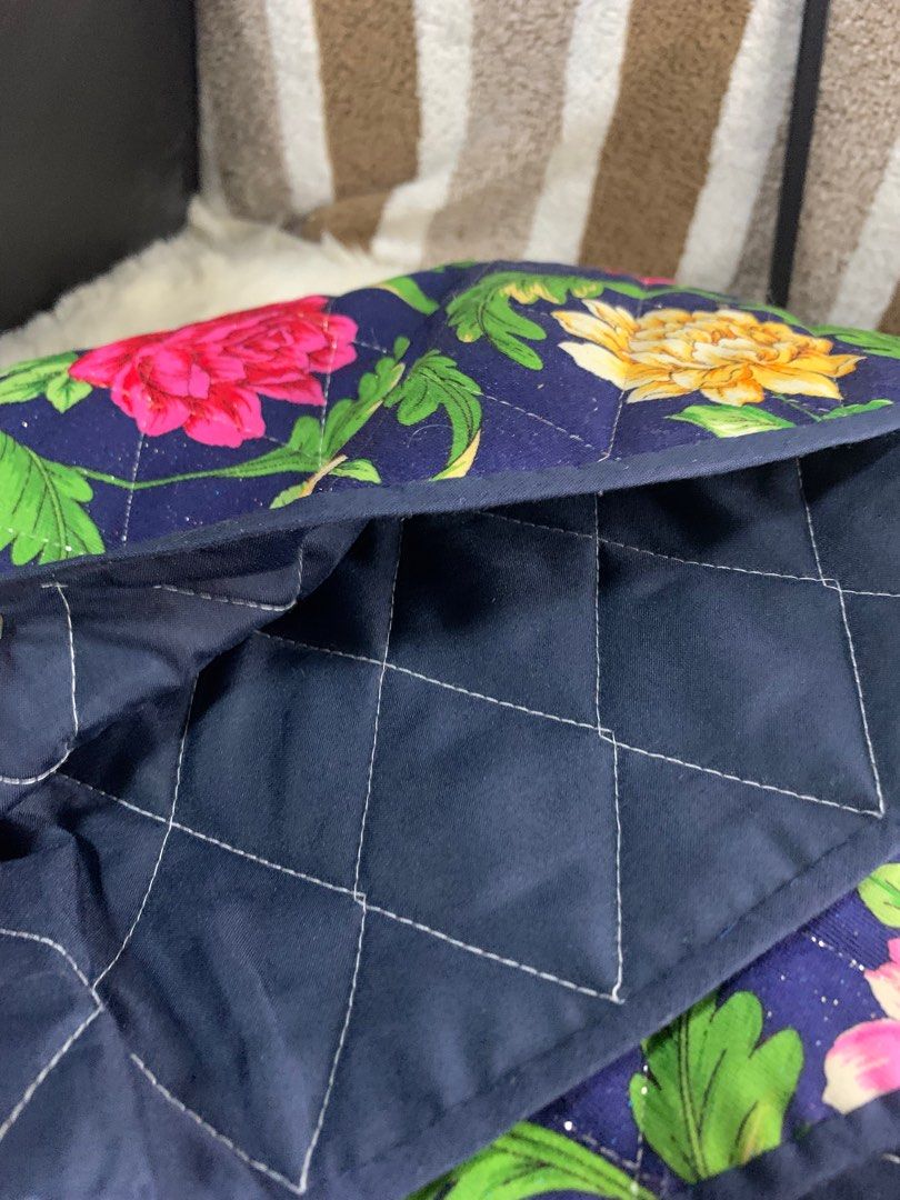 Japan brand table cover (Category: Table Linen & Textiles) located in Cabanatuan. Submitted by mjluxxejapan (Listing ID 1322376604, Image 3). Description: Fixed price.makapal material.bnew cond naalis lng tag.png square type po ito.as is.kayo n bhala san nyo pwede magamit.meas:approx 37”x42”.pls check details .