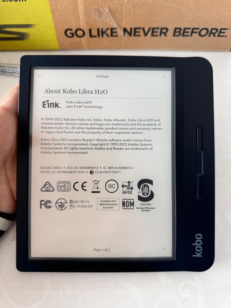 ⑤kobo libra 2 32GB ホワイト N418(コボ) Kobo Libra 2 | Rakuten Kobo eReader Store United States