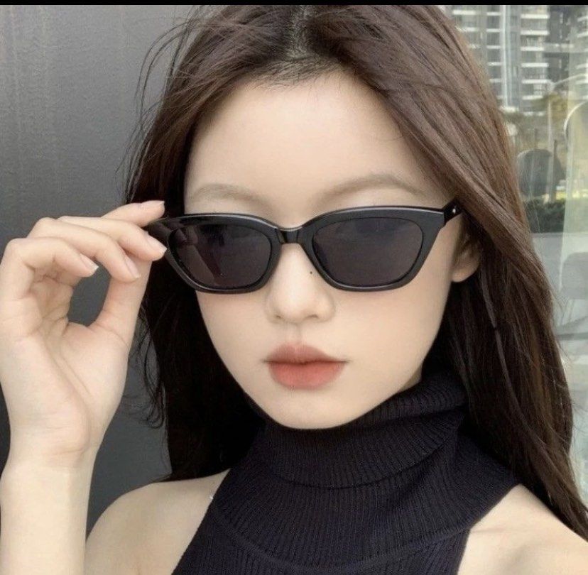 Korean Fashion Aesthetic Shades Sunglasses for Women/Men