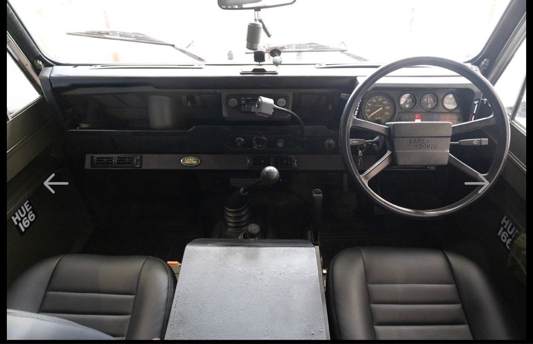 Land Rover Defender 110 電油 Manual62863172566401114