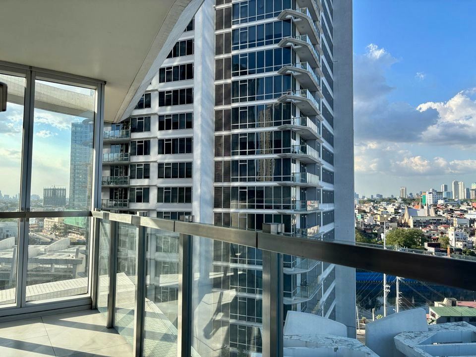 Lincoln Tower at The Proscenium Residence in Rockwell Makati City 2 ...