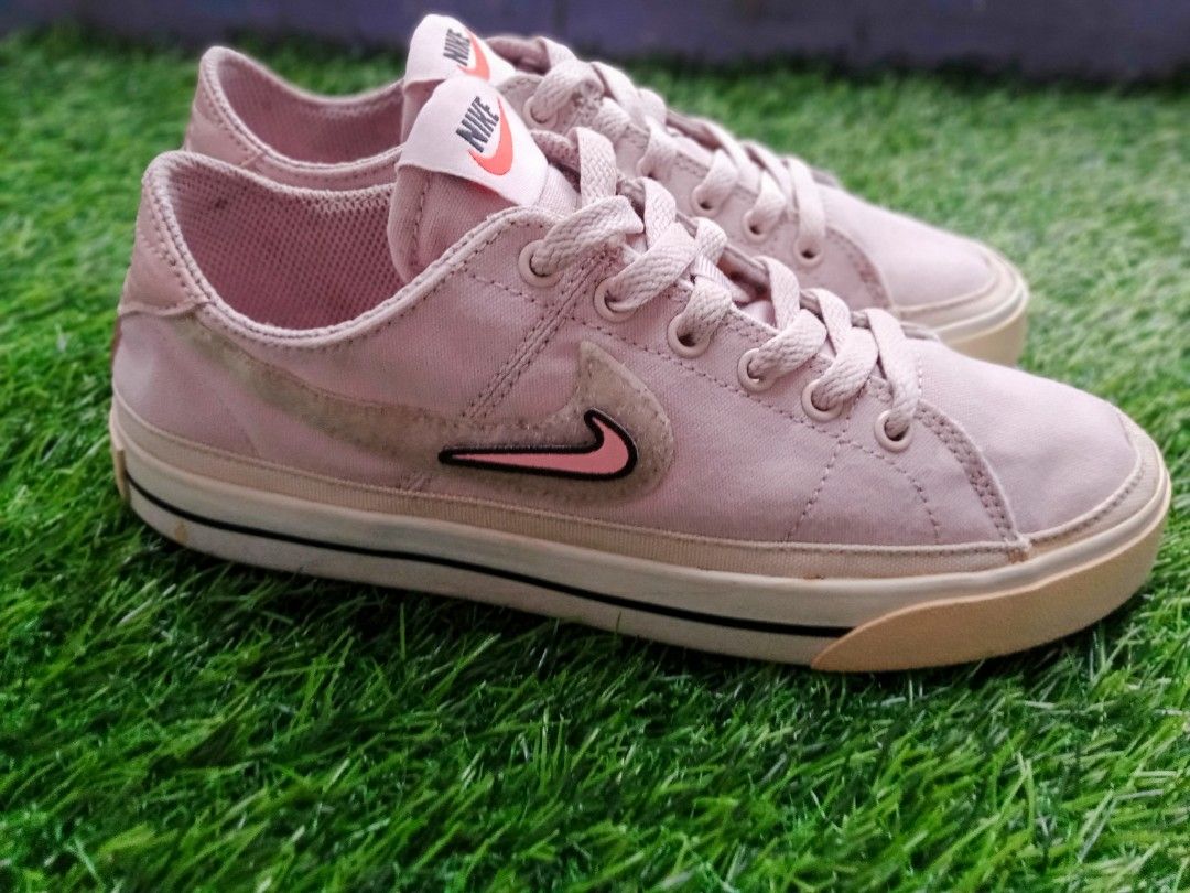 nike court legacy valentine's day