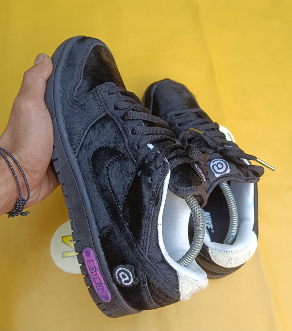 NIKE SB DUNK LOW x MEDICOM TOY（Nike SB Dunk Low Medicom Toy