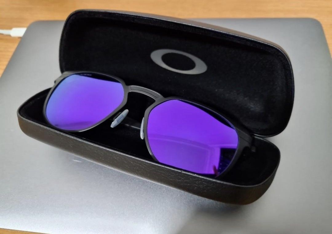 Oakley 4137 online