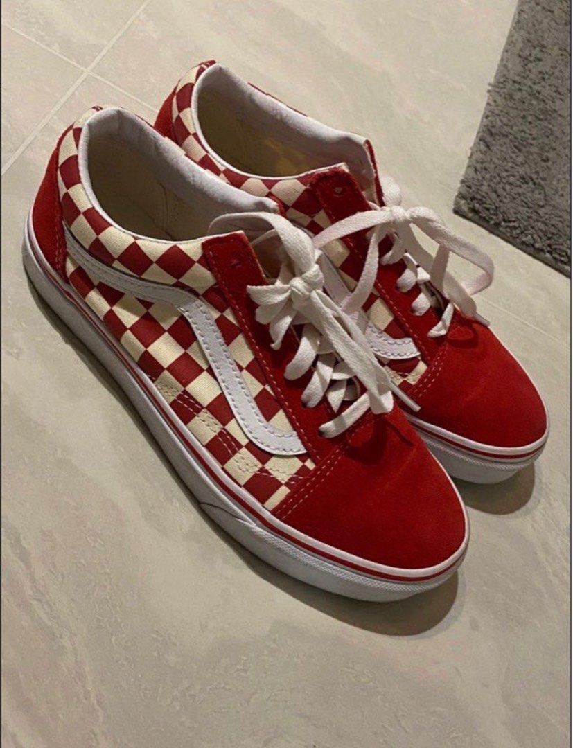 Low top checkered vans red outlet