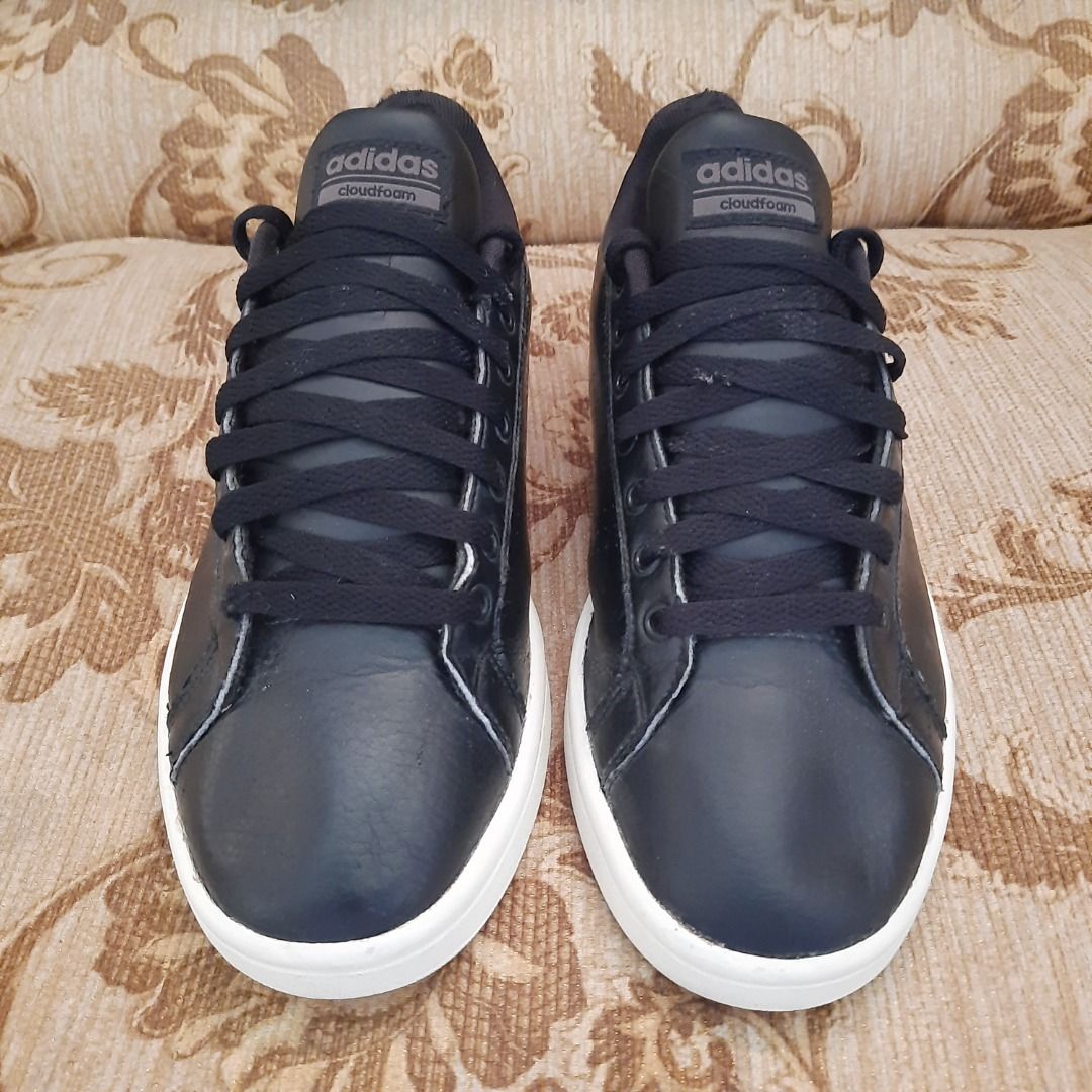 Sepatu Adidas Cloudfoam Size 42 265 Fesyen Pria Sepatu Sneakers di Carousell